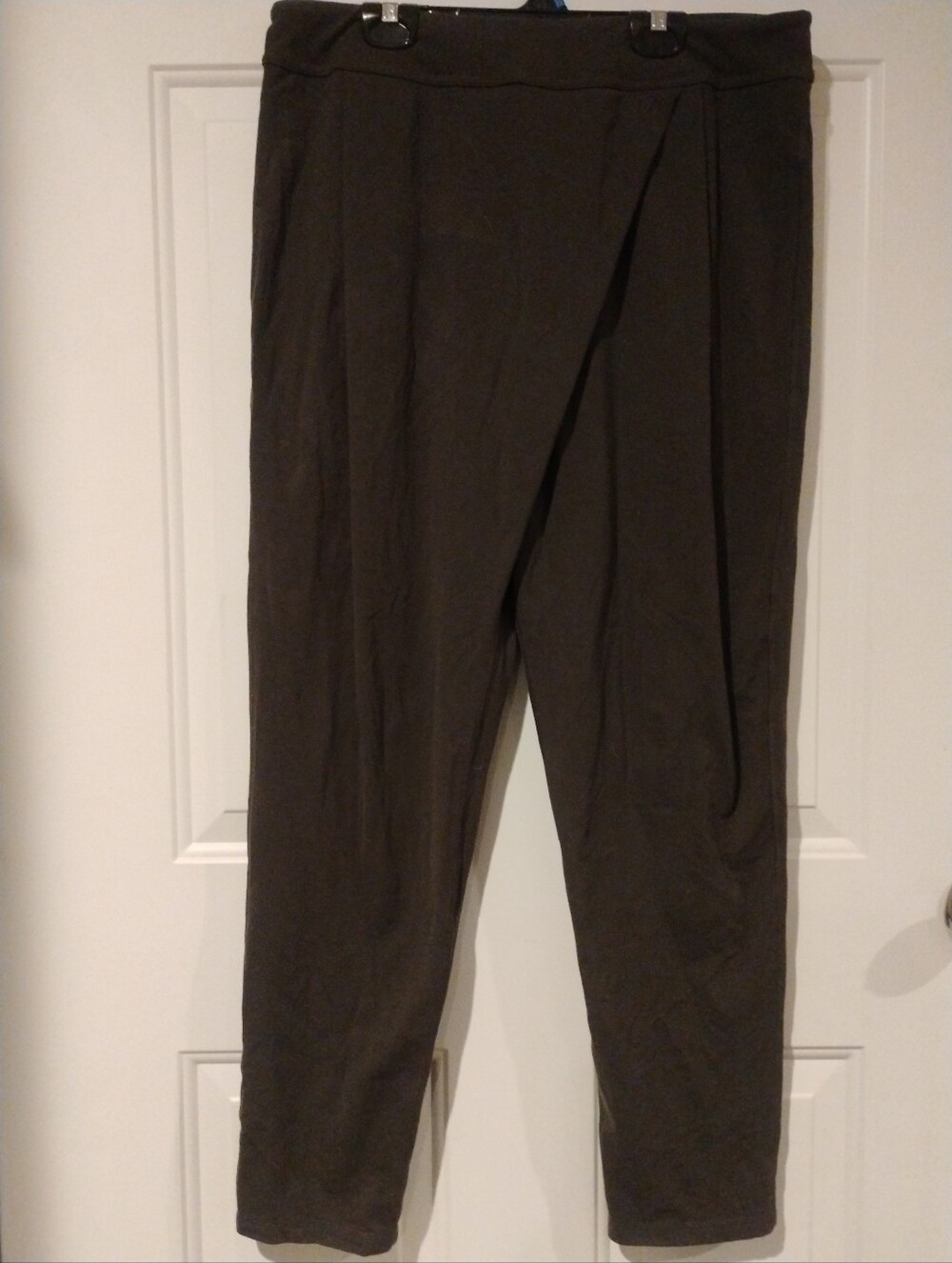 Lululemon Dark Olive Green Asymmetrical Wrap Front Tapered Pants Size 10